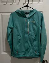 North Face Sweater Photo 0