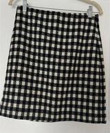 Talbots  Petites size 2 Black and White Plaid Wool Skirt Photo 0