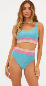 Beach riot bikini Photo 0