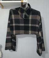 Cropped Turtle Neck Black Size M Photo 0