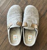 Cloudease Earth Spirit Clogs EUC 9 Photo 0