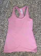 Yogalicious Athletic tank top Photo 0