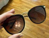 LC Lauren Conrad Lauren Conrad sunglasses  Photo 0