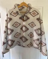 Thread and Supply Aztec print fleece pullover Photo 0