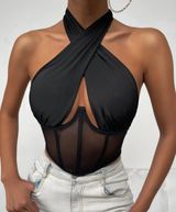 SheIn Black halter crop top Photo 0