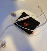 Beats by Dre Bluetooth Ear Buds Photo 0