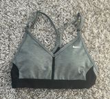 Dri-Fit Sports Bra Photo 0