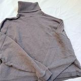 American eagle turtleneck sweatshirt Photo 0