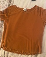 Tilly's ruffle tee Photo 0