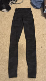 Lululemon High-Rise Wunder Train 28" Leggings Photo 0
