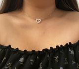 Forever 21 Heart Choker Photo 0