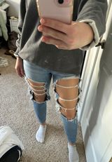 American Eagle Outfitters Ripped Skinny Photo 0