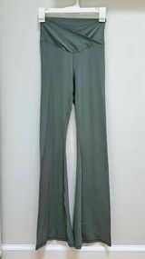 Crossover Leggings Photo 0