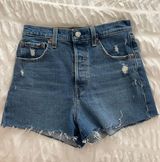 Levi’s Ribcage Shorts Photo 0