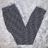 Gray Workout Leggings Size M Photo 0
