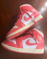 White/ Sea Coral-atmosphere Mid Rise Jordan 1s Photo 0