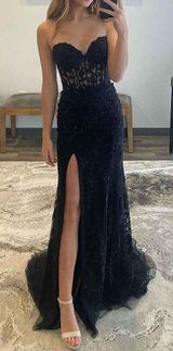 Black Strapless Prom Dress Photo 0