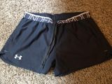 Under Armour Shorts Photo 0