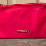 Liz Claiborne Pouch Photo 0