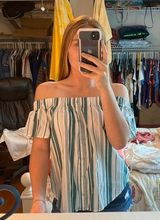 Seven Sisters Off The Shoulder Top Photo 0