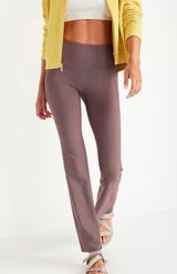 Old Navy Flare Leggings  Photo 0
