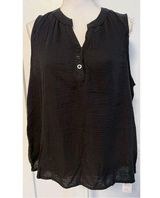 Cupshe • NWT Black Cotton Sleeveless V-Neck Top Photo 0