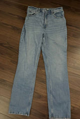 Abercrombie and Fitch 90s slim straight ultra high rise 29/8s Photo 0
