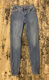 Old Navy Rockstar Jeans Photo 0