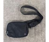 Lululemon Everywhere Belt Bag Black Crossbody Fanny Pack Travel OS 1L Photo 0