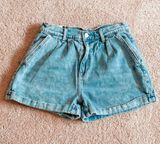 American Eagle Outfitters “Mom Shorts” Photo 0