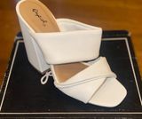 Qupid White Women's Heeled Mules Photo 0
