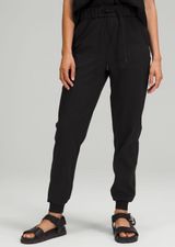 Lululemon Stretch High-Rise Full-Length Joggers Photo 0