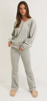 These Three Boutique gray sweatshirt set  Photo 0