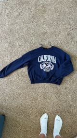 Women’s Navy Blue Crew Neck. Photo 0