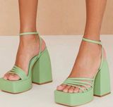 Pretty Little Thing Green Platforms Photo 0