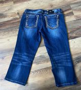 Miss Me Capris Photo 0