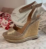NWOT Boutique Golden Wedge Sandal Photo 0