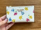 Kate Spade Wallet Photo 0