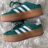 Green Adidas Gazelles lightly worn Photo 0
