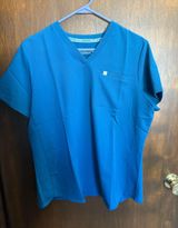 Fabletics Scrub Top Caribbean Blue Photo 0