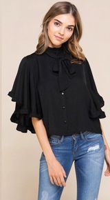 Chic Black Blouse Photo 0