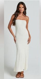 Showpo off white knitted dress Photo 0