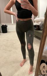 Buckle Leggings Photo 0