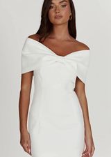 Gwyneth Off Shoulder Bow Mini Dress - White Photo 0