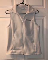 Columbia White  Vest Photo 0