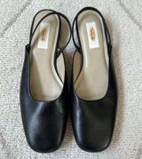 Rounded Square Toe Black Leather Slingback Flats Photo 0