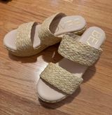 Wedge Sandal Size 8 Photo 0