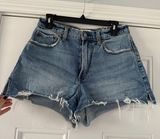 Cutoff Denim Shorts Photo 0