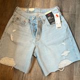 NWT levi shorts size 25 light washed distressed in front Photo 0