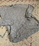 Athleta grey crewneck Photo 0